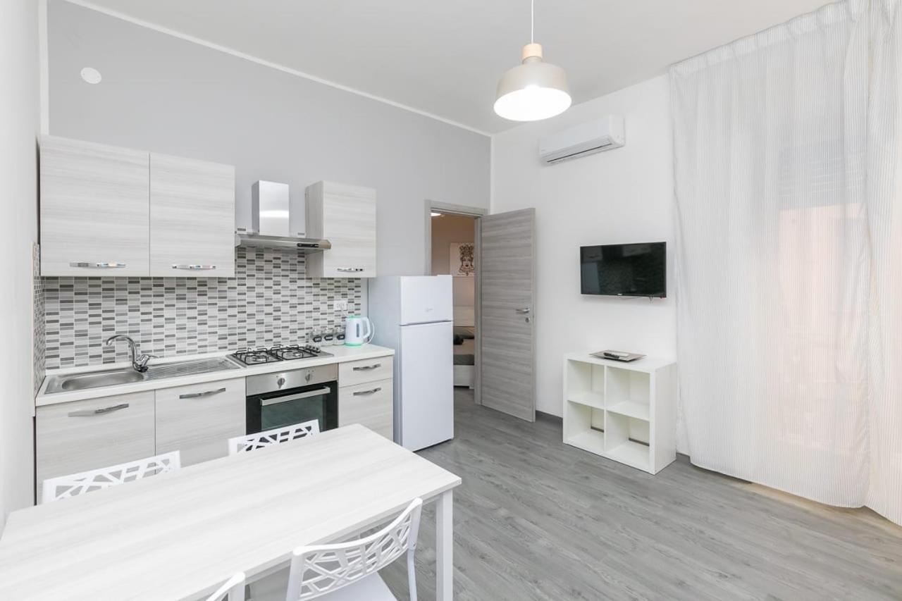 La Dimora Di Tanya Apartman Szirakúza Kültér fotó